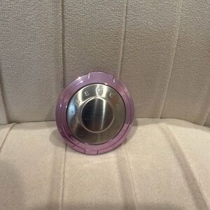 BECCA Shimmering Skin Highlighter in Vanilla Quartz